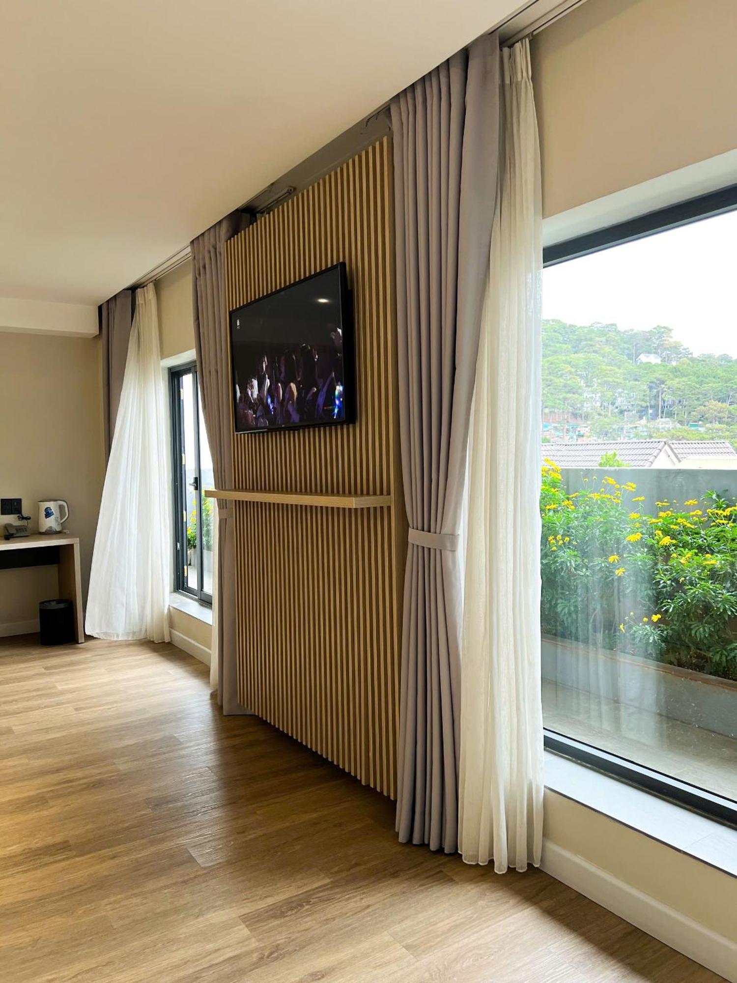 The Luxe Da Lat Hotel Exterior photo
